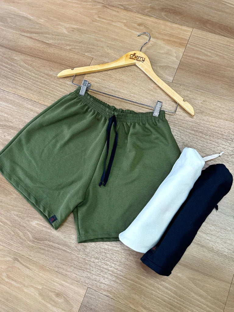 Kit 3 Bermudas Shorts Moletom Feminino lisas 3 Cores Sortidas Verão- Moletom macio e confortável.