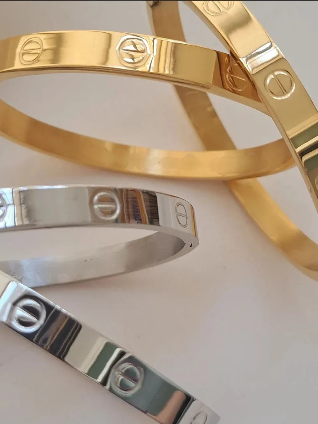 Bracelete Aço inoxidável Dourado ou prata Pulseira Feminina Acessórios Femininos