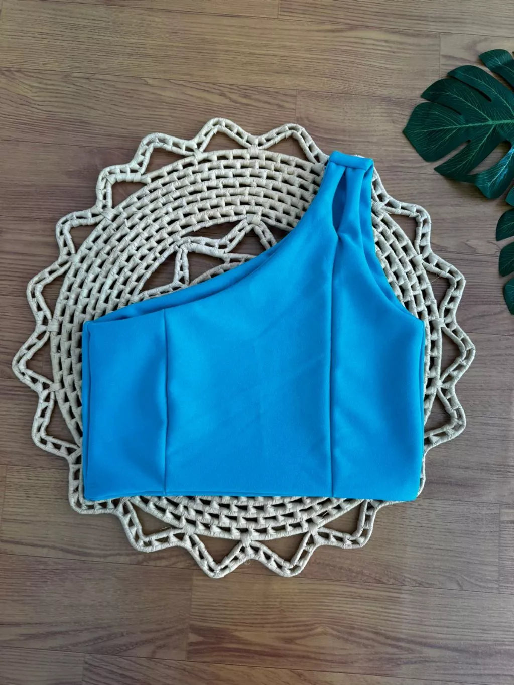 Cropped Alfaiataria Forrado Moda Feminina Um Ombro Só Gringa Blogueira