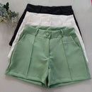 Short Alfaiataria Feminino Com Botão e Siper Na Frente