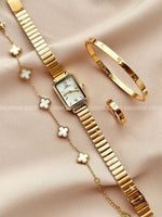 Kit Conjunto Relógio Feminino Dourado com Bracelete Pulseira e Anel Acessórios Femininos Relogio