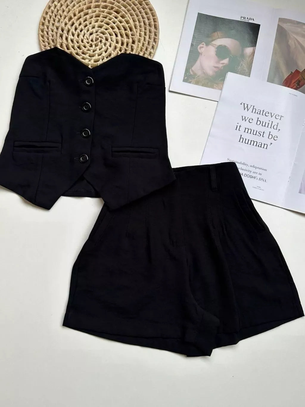 Conjunto feminino de marrante top tubinho com short | Design elástico nas costas