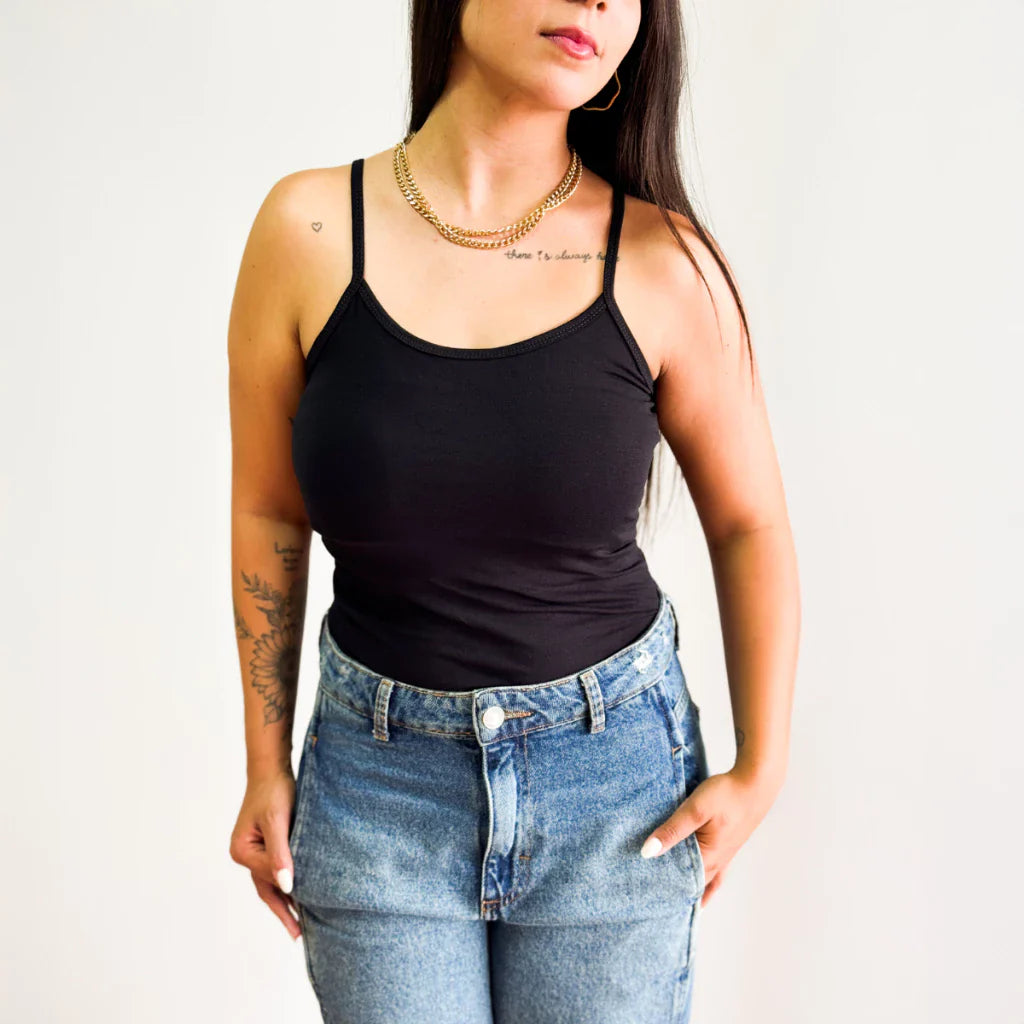 Regata de Alcinha Blusinha com Alça Aesthetic Moda Basica Blusa Feminina Lisa