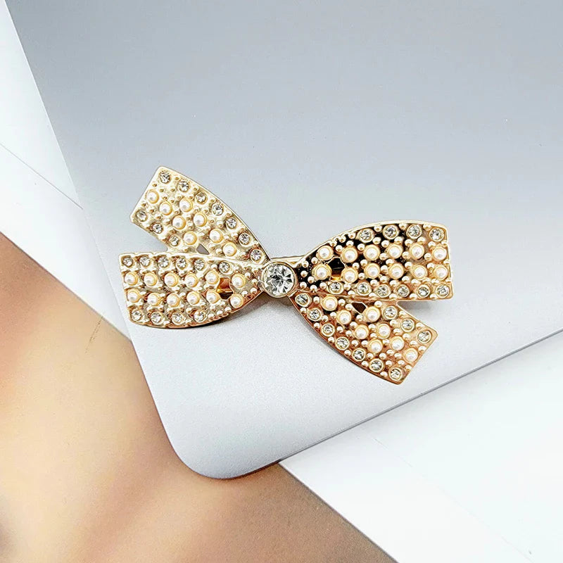 Conjunto de Gancho de Cabelo Elegante em Liga de Zinco com Pérola e Borboleta para Cabeleireiro Feminino