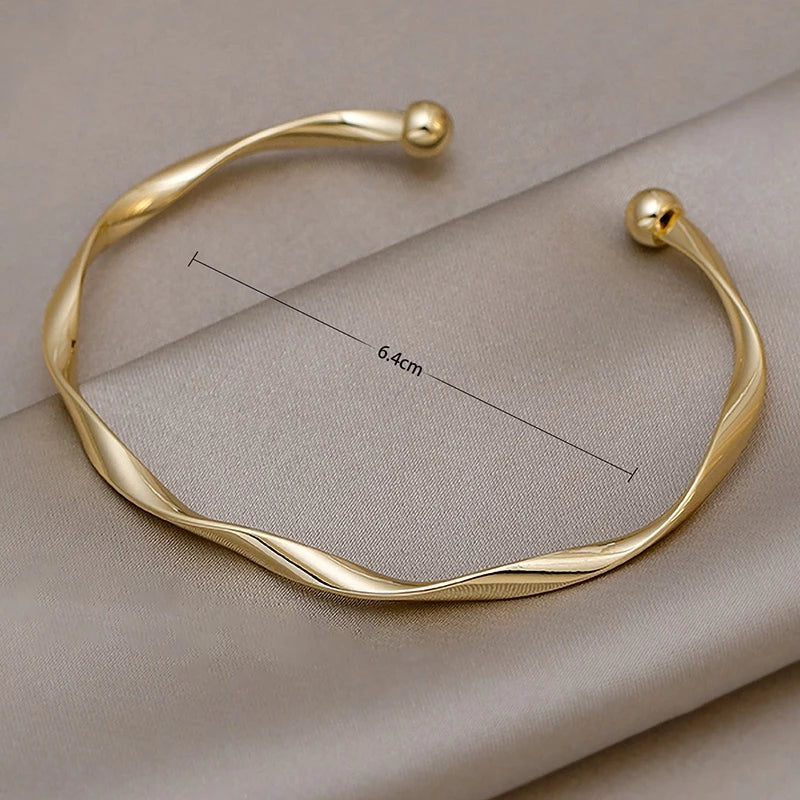 Pulseira De Moda Simples Torcida Alta Qualidade Desenho De Nicho Da Jóias De Mão Estilo Legal Para Mulheres